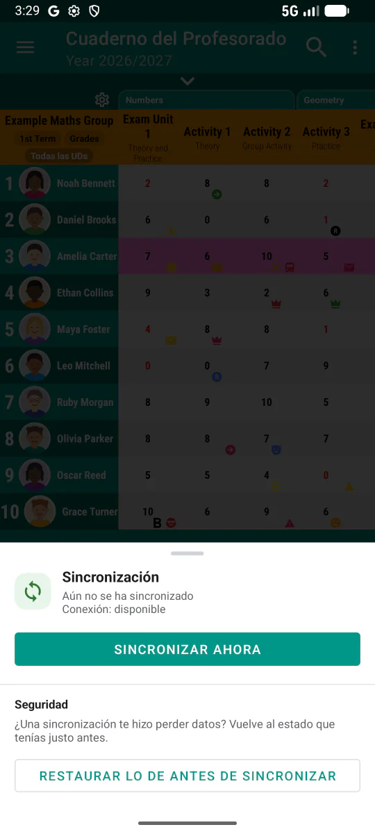Sincronización de la base de datos entre los dispositivos del mismo usuario mediante Google Drive.